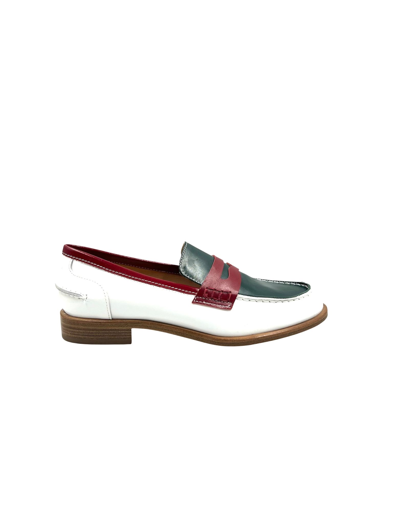 Ladies Handmade Green Red White Moccasin